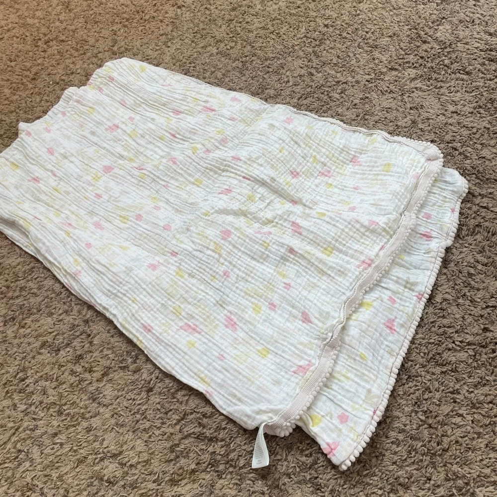 Cloud Island Muslin Baby‎ Blanket Swaddle White Pink Yellow Floral Pom Pom Trim
